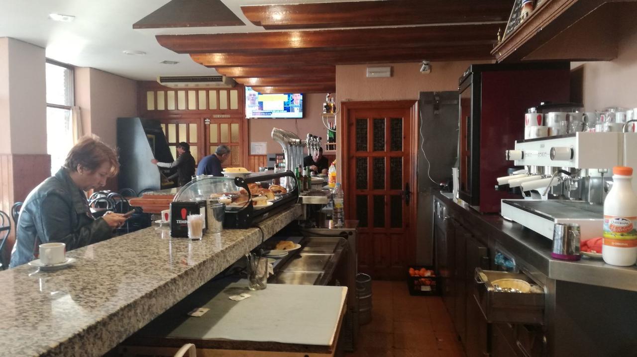 La Montana Leon Ngoại thất bức ảnh