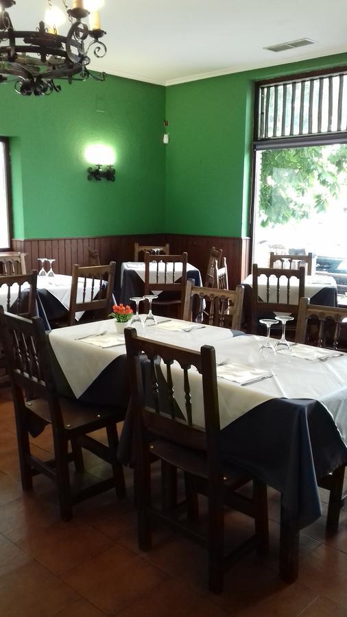 La Montana Leon Ngoại thất bức ảnh